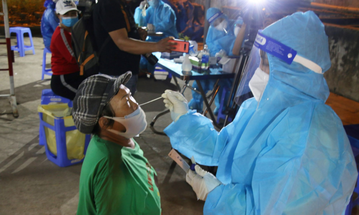 Đà Nẵng: Số ca COVID-19 vẫn ở mức cao, trong 31 F0 chưa cách ly có 3 tiểu thương