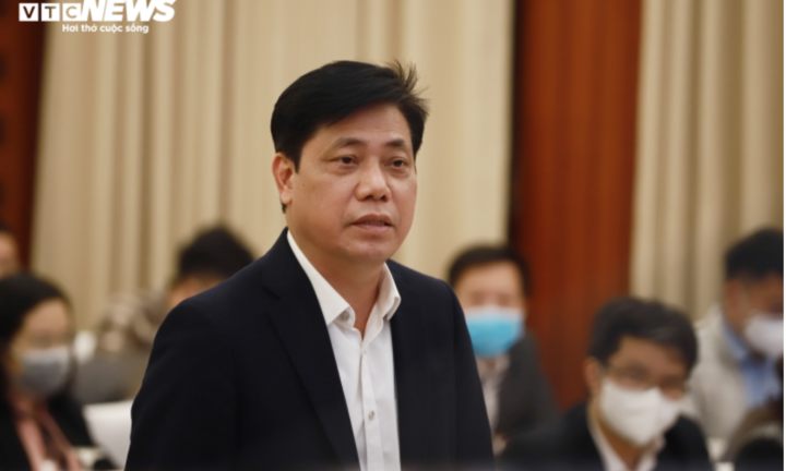 Việt Nam mở lại đường bay quốc tế: Biến thể Omicron ảnh hưởng thế nào?