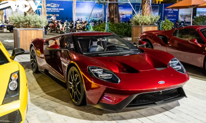 Cận cảnh Ford GT triệu USD tại Việt Nam