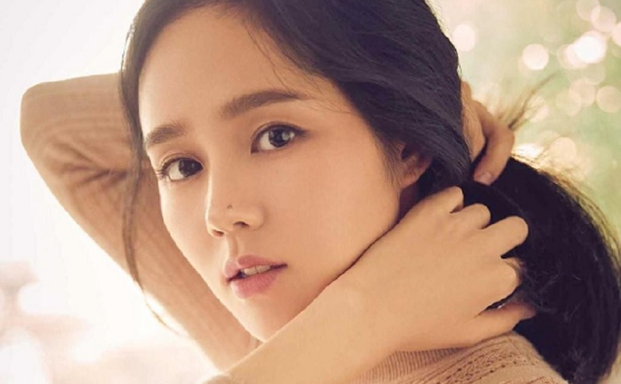 Bố chồng khen Han Ga In 'ở nhà vẫn xinh và tốt'