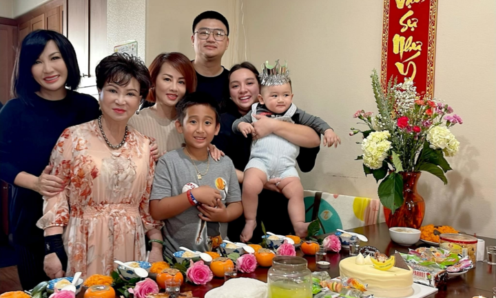 Con gái Phi Nhung lần đầu tiết lộ về ba