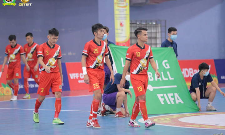 Futsal HDBank VĐQG 2021: Zetbit Sài Gòn ngược dòng hạ Hưng Gia Khang Đắk Lắk