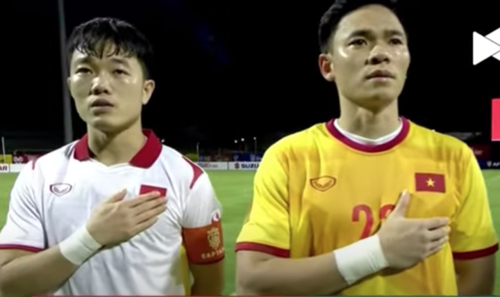 Không thể để Quốc ca bị tắt tiếng trong trận đấu của tuyển Việt Nam