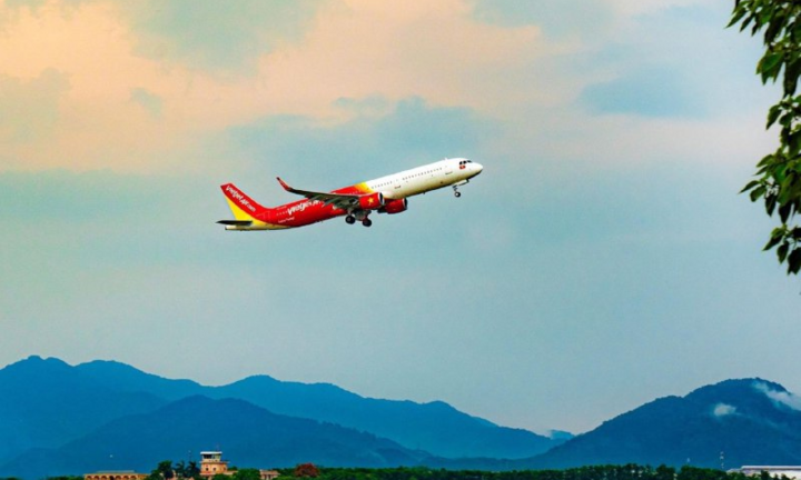 Vinpearl hợp tác Vietjet mở ưu đãi khủng 'Festive Sale 12.12'