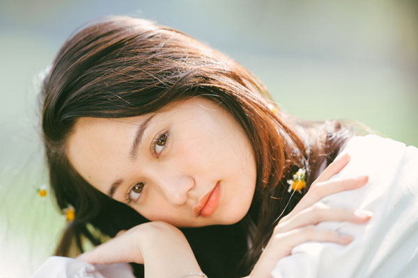 Trúc Anh 'Mắt biếc' xin lỗi nhà sản xuất phim