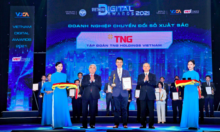 TNG Holdings Vietnam được vinh danh 'Doanh nghiệp chuyển đổi số xuất sắc'