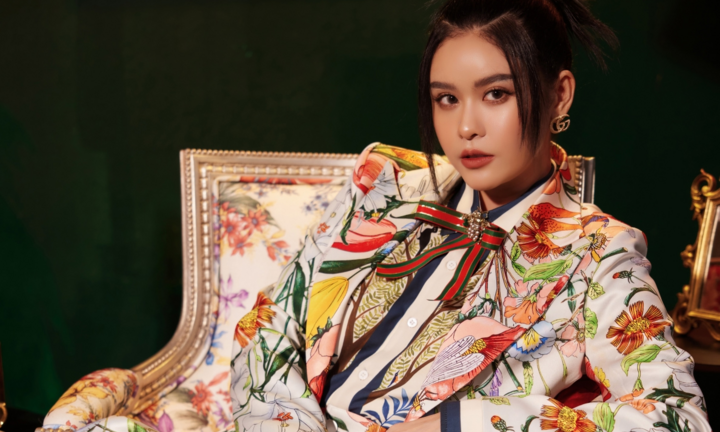 Ngắm nhan sắc biến hóa của Trương Quỳnh Anh mùa lễ hội