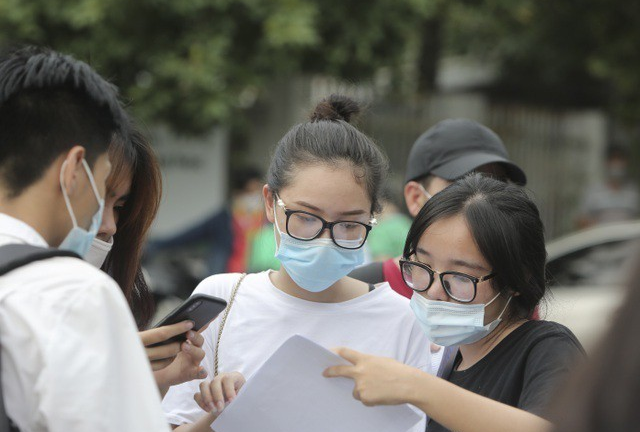 Lãnh đạo trường THCS ở Hà Nội mong công bố sớm phương án thi lớp 10