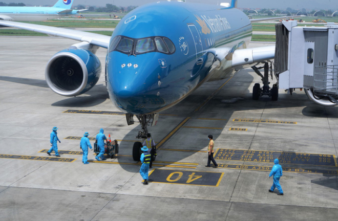 Đề xuất đón cả khách nước ngoài khi mở lại đường bay quốc tế