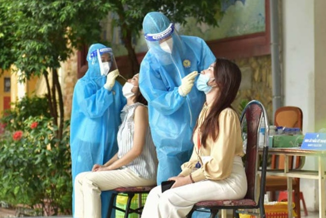 Công nhận kết quả test nhanh tại nhà cho người dân: Bộ Y tế nói gì?