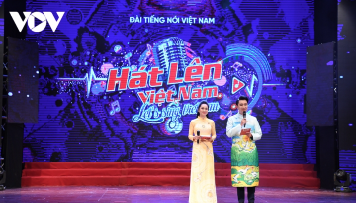 TRỰC TIẾP: Lễ trao giải cuộc thi sáng tác ca khúc 'Hát lên Việt Nam'