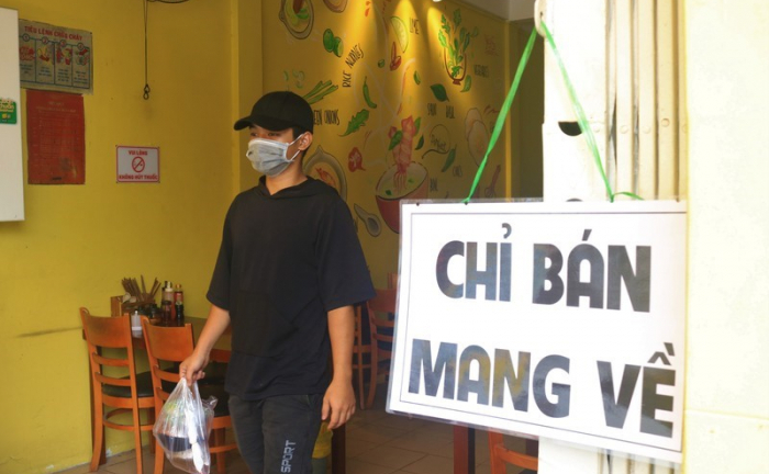 Hà Nội: Quận Hai Bà Trưng dừng bán hàng ăn uống tại chỗ từ 12h ngày 19/12
