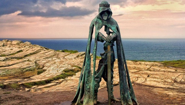 Những bí ẩn lịch sử không bao giờ có lời giải