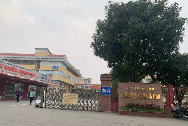 Tiết lộ bất ngờ về gói thầu gần 5 tỷ giữa bệnh viện Đa khoa Hà Tĩnh và Việt Á