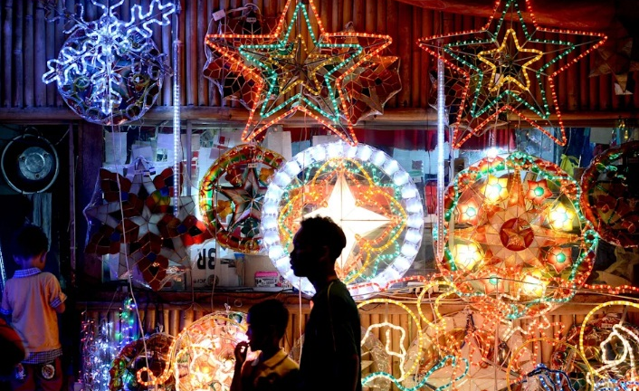 Quốc gia nào có mùa Giáng sinh kéo dài 4 tháng?