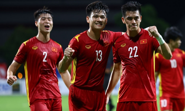 Bất bại vòng bảng AFF Cup 2020, tuyển Việt Nam chắc chân trong top 100 FIFA