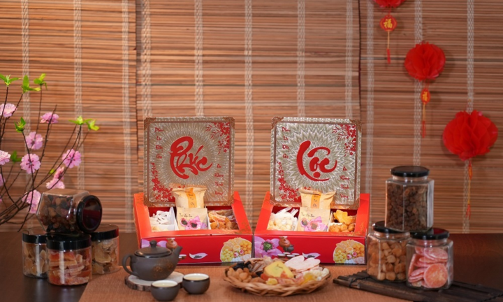 Vì sao Mứt Tết luôn phải có trên bàn thờ người Việt