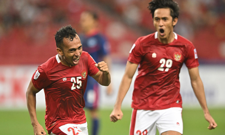 Thắng kịch tính Singapore, Indonesia vào chung kết AFF Cup 2020