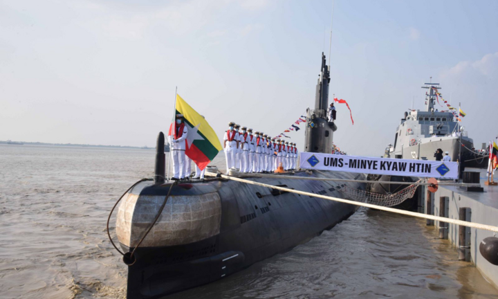 Trung Quốc bất ngờ chuyển giao tàu ngầm tấn công cho Myanmar