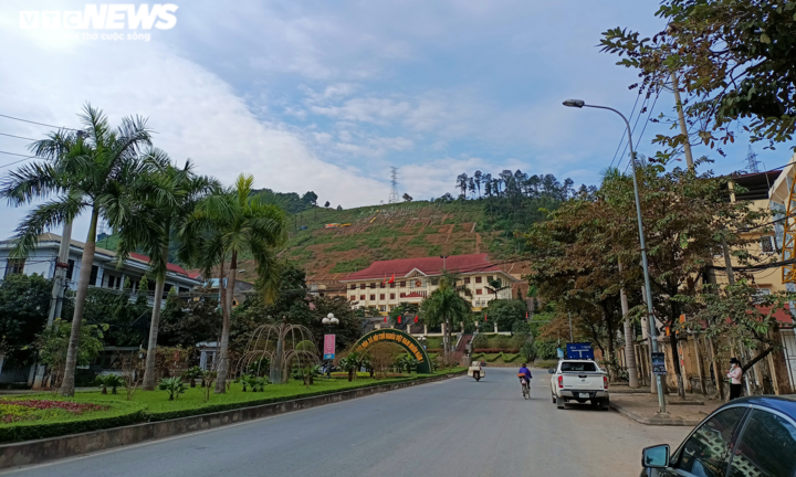 Hòa Bình dừng dự án khẩu hiệu 11 chữ tốn gần 11 tỷ đồng