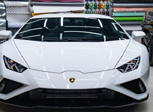 Lamborghini Huracan EVO RWD độc nhất Việt Nam, giá hơn 20 tỷ đồng