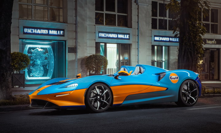 Những siêu xe đắt tiền nhất được nhập về Việt Nam năm 2021