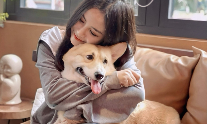 Vẻ đẹp như búp bê của Trân Châu - hotgirl áo dài Hà Nội