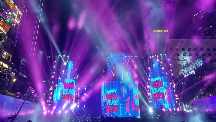 TRỰC TIẾP: Lễ hội chào năm mới 2022 tại TP.HCM