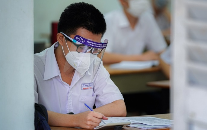 Ngành giáo dục chật vật bước sang năm 2022