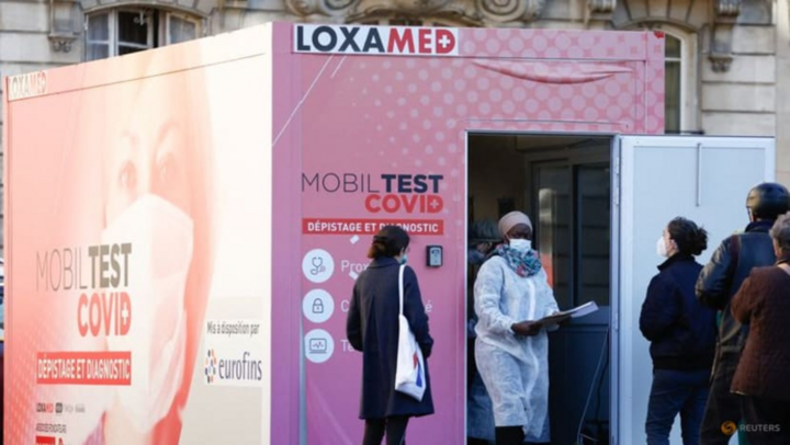 Pháp lập kỷ lục 232.200 ca mắc COVID-19, Omicron thành chủng trội