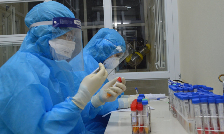 Hà Nội thêm 2.106 ca COVID-19, quận Hoàng Mai dẫn đầu số ca mắc mới