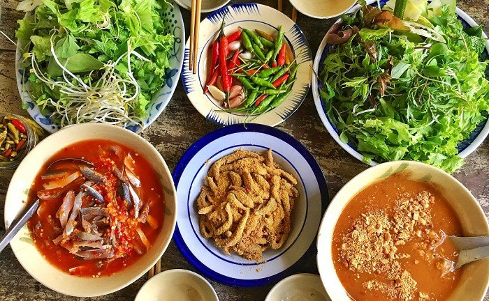 Đặc sản gỏi cá Nam Ô ở Đà Nẵng: Cá sống nhưng không tanh lại ngon không tưởng