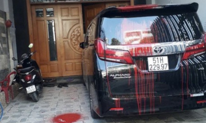 Côn đồ tạt sơn vào nhà dân, đâm người trong quán cà phê vẫn chưa bị xử lý