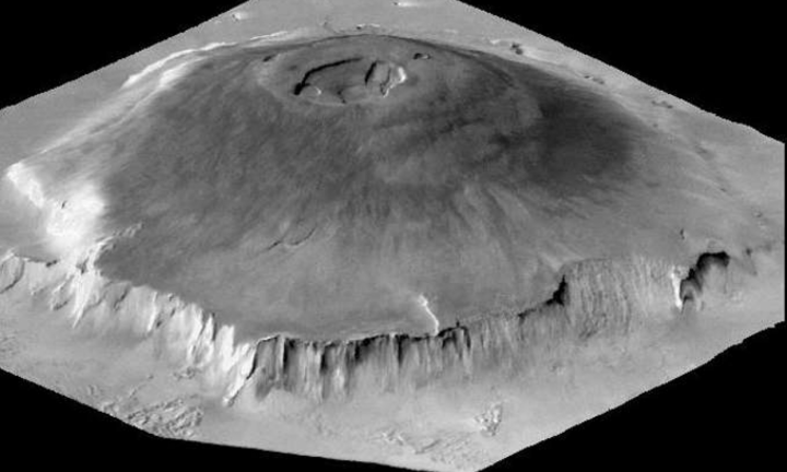 10 sự thật đáng kinh ngạc về hệ Mặt Trời