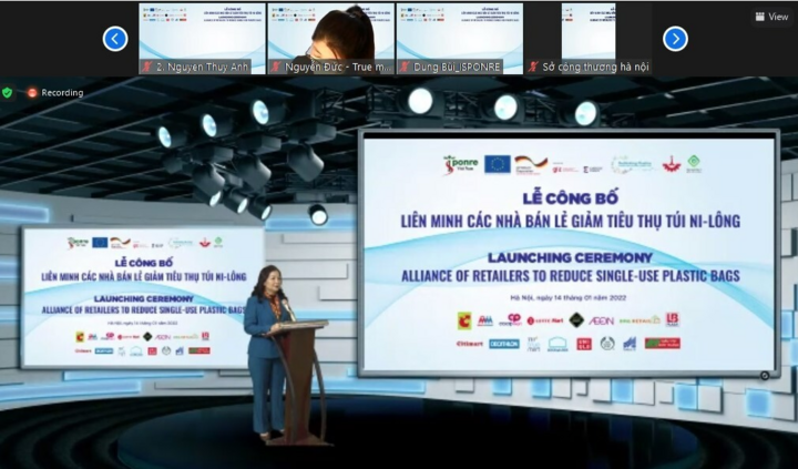 Tập đoàn TH tham gia Liên minh các nhà bán lẻ giảm tiêu thụ túi nilon