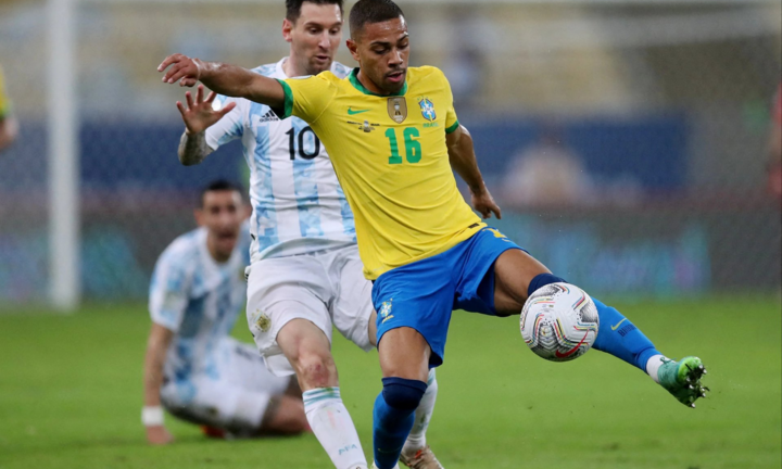 Không tiêm vaccine COVID-19, ngôi sao Atletico Madrid bị loại khỏi tuyển Brazil