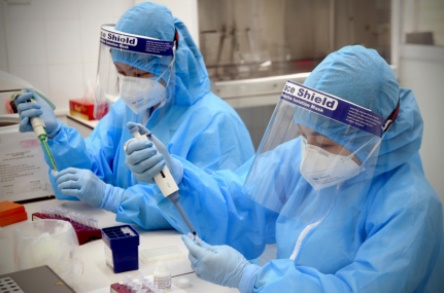 Ngày 15/1, cả nước thêm 16.378 ca COVID-19, Hà Nội giảm gần 220 ca