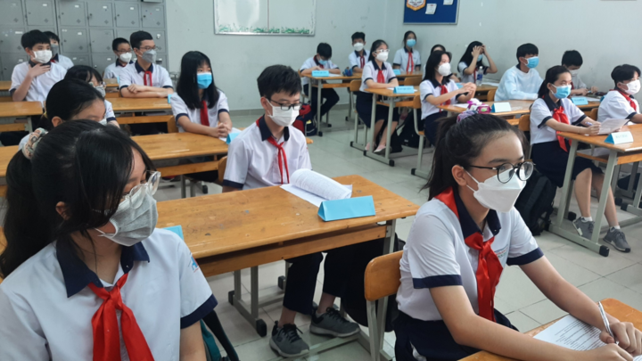 Sở GD&ĐT TP.HCM đề xuất học sinh lớp 6 trở xuống đến trường từ ngày 14/2