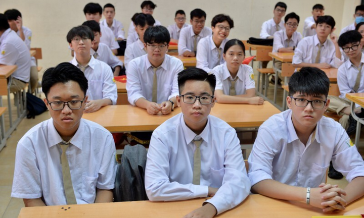 Vì sao Hà Nội không công bố sớm môn thi thứ tư vào lớp 10?