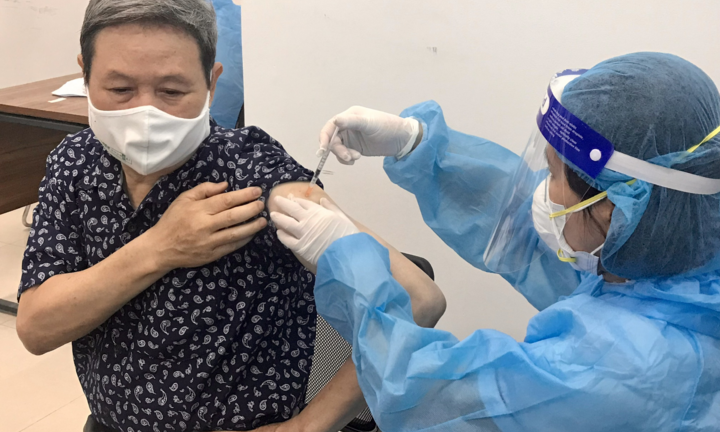 Hơn 11 triệu người đã tiêm 3 mũi vaccine COVID-19