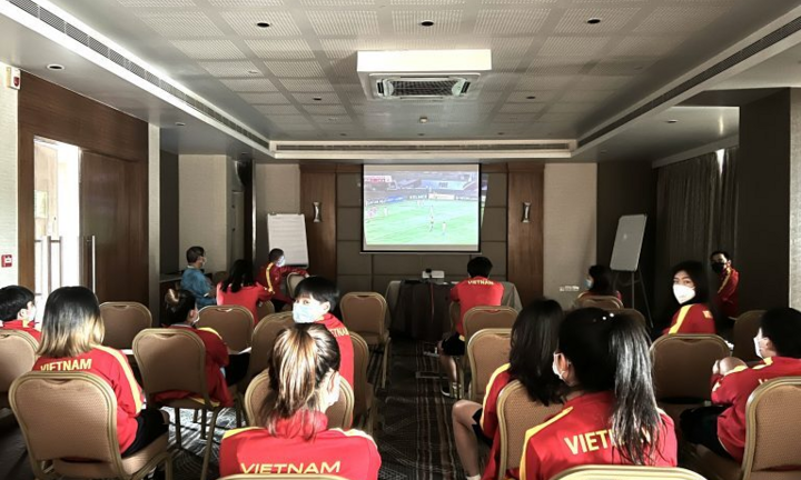 Tuyển nữ Việt Nam phân tích băng hình, quyết gây bất ngờ trước Nhật Bản