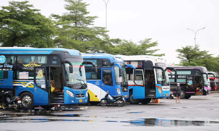 Đà Nẵng dừng hoạt động hàng loạt chốt kiểm soát dịch tại nhà ga, bến xe