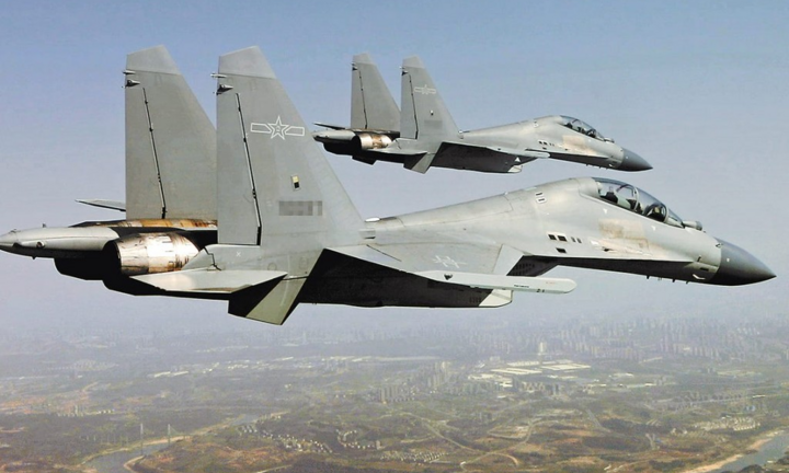 J-16D Trung Quốc xuất hiện gần Đài Loan, cảnh báo về một cuộc tấn công