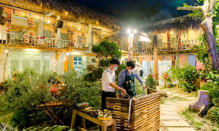 Quán trọ lữ khách: Đại ngàn thu nhỏ giữa lòng phố thị
