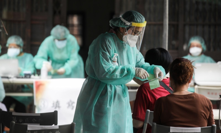 Những thành trì vẫn kiên định theo đuổi chiến lược 'zero COVID'