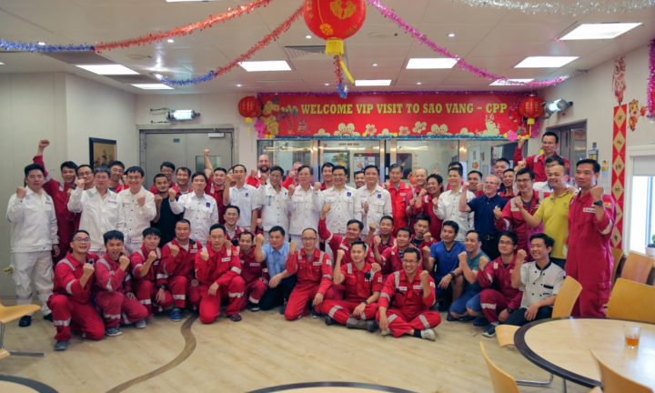 Xuân ấm nghĩa tình Dầu khí