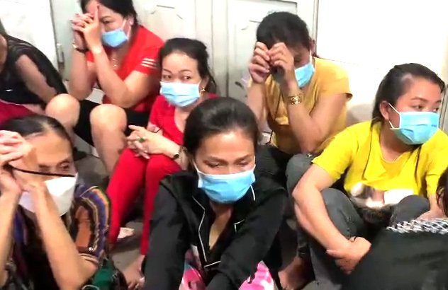 42 người đánh bạc ngày Tết bị bắt ở TP.HCM