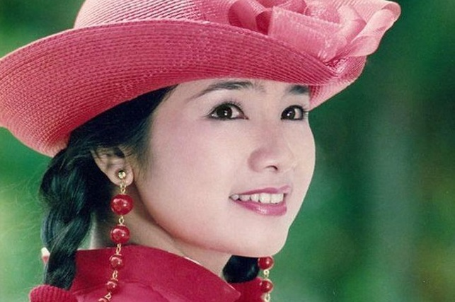 NSND Thu Hà kể chuyện ăn cơm chan nước mắm rồi đi chụp ảnh lịch