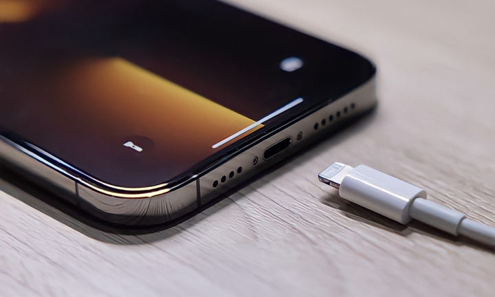 Bạn có đang sạc smartphone sai cách?