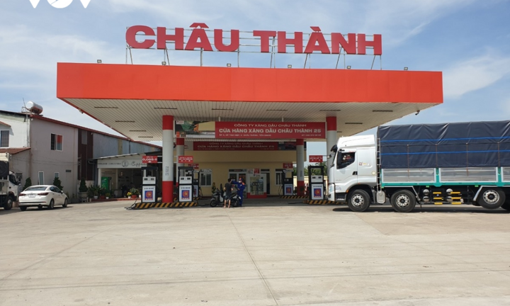 Nguyên nhân nhiều cây xăng ở miền Tây treo biển dừng bán hàng